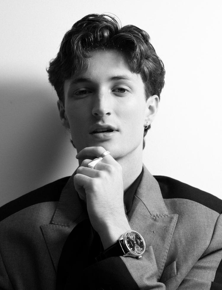 IN CONVERSATION WITH HENRY MOODIE — Numéro Netherlands